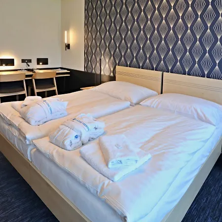 Lazensky Dum Aurora, Slatinne Lazne 4* Třeboň